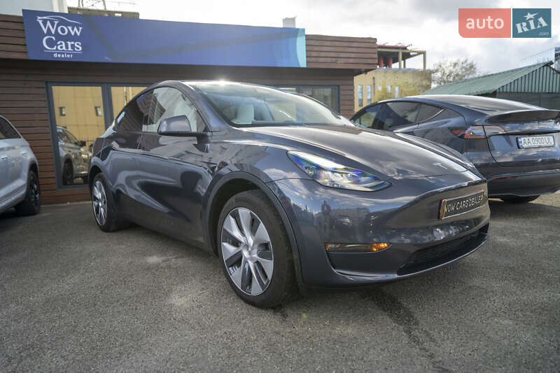 Внедорожник / Кроссовер Tesla Model Y 2023 в Киеве фото 4 Внедорожник / Кроссовер Tesla Model Y 2023 в Киеве