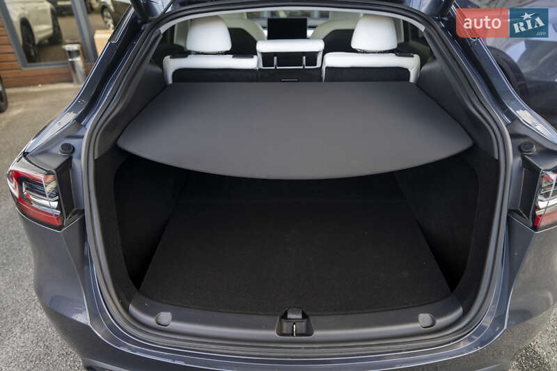 Внедорожник / Кроссовер Tesla Model Y 2023 в Киеве фото 24 Внедорожник / Кроссовер Tesla Model Y 2023 в Киеве