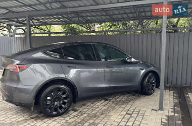 Внедорожник / Кроссовер Tesla Model Y 2022 в 