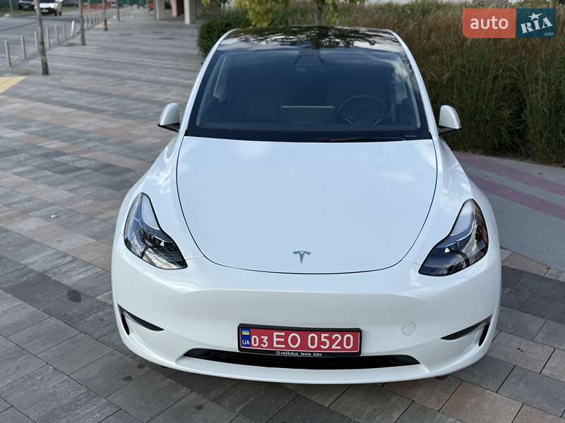 Внедорожник / Кроссовер Tesla Model Y 2023 в Киеве