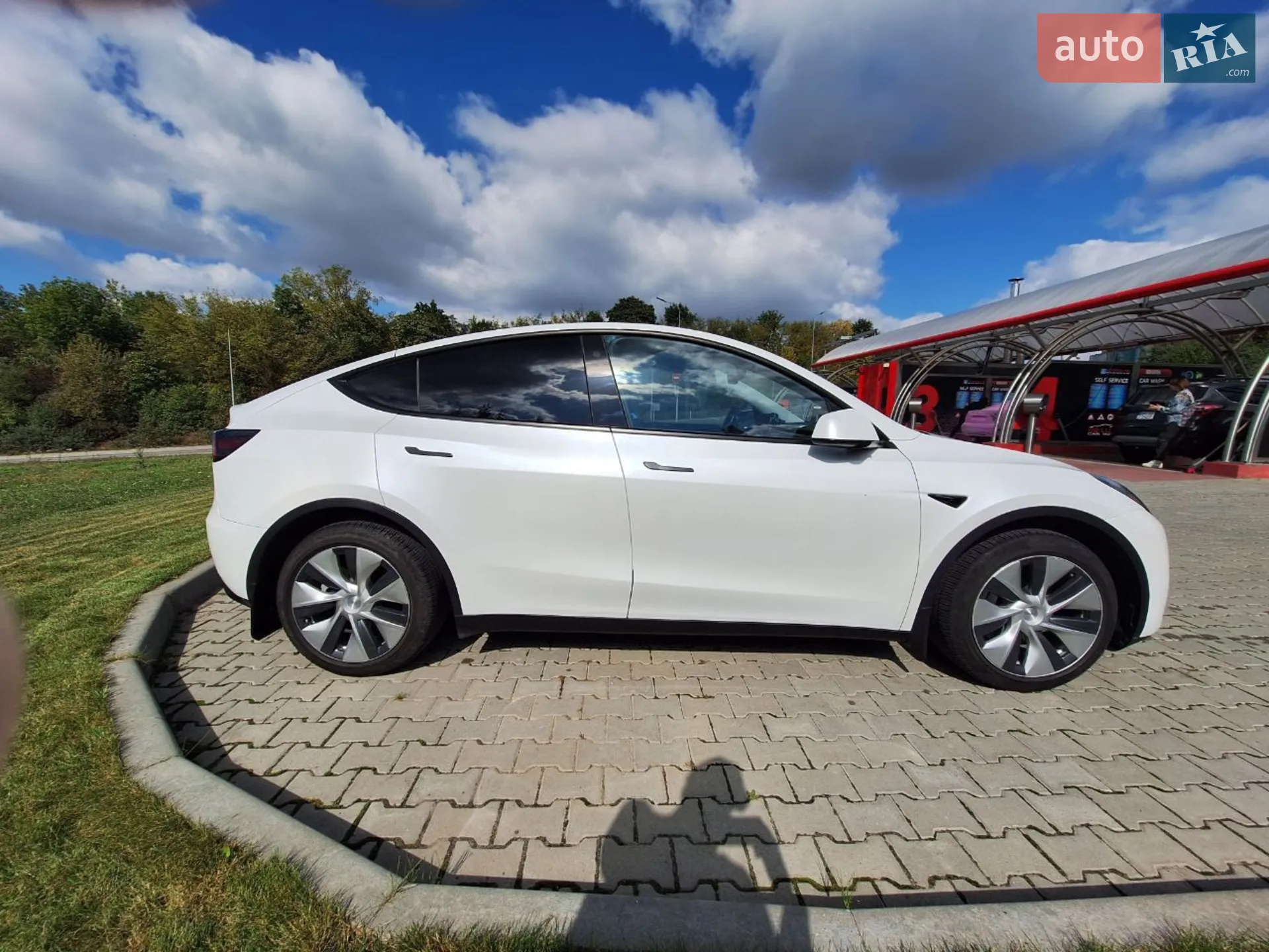 2021 Tesla Model Y - мініатюра 17