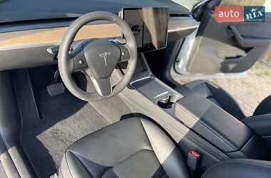 Внедорожник / Кроссовер Tesla Model Y 2023 в 