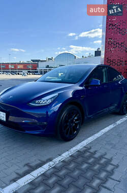 Позашляховик / Кросовер Tesla Model Y 2021 в 