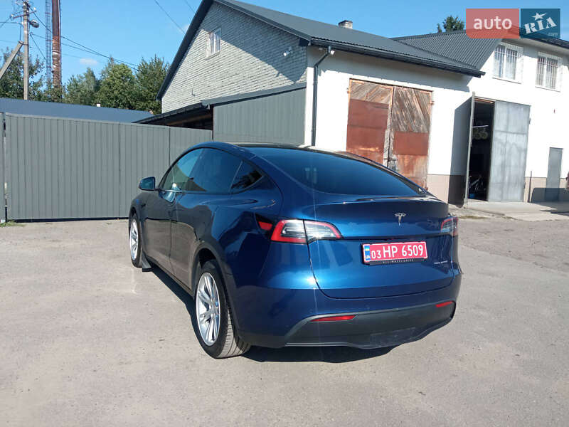 Позашляховик / Кросовер Tesla Model Y 2021 в Радехові