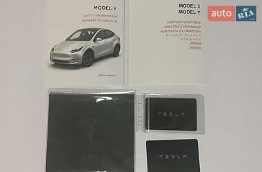Позашляховик / Кросовер Tesla Model Y 2021 в 