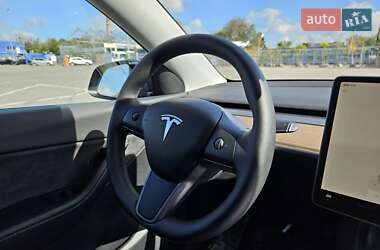 Внедорожник / Кроссовер Tesla Model Y 2022 в 