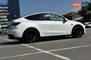 Позашляховик / Кросовер Tesla Model Y 2022 в 