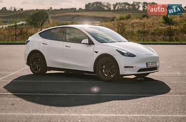 Внедорожник / Кроссовер Tesla Model Y 2024 в Ровно