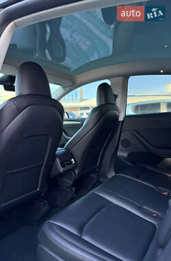 Внедорожник / Кроссовер Tesla Model Y 2023 в 