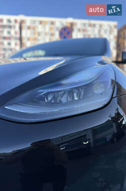 Внедорожник / Кроссовер Tesla Model Y 2023 в 
