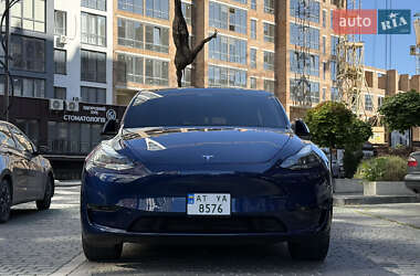 Внедорожник / Кроссовер Tesla Model Y 2021 в 