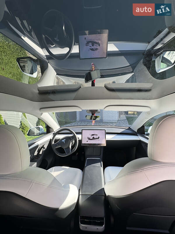 Позашляховик / Кросовер Tesla Model Y 2024 в Смілі
