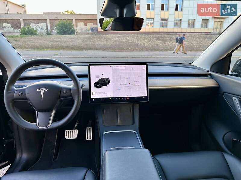 Позашляховик / Кросовер Tesla Model Y 2021 в Миколаєві