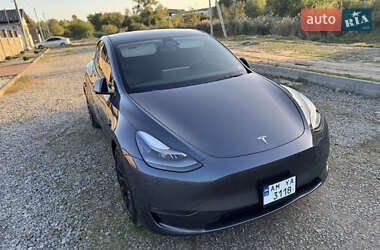 Внедорожник / Кроссовер Tesla Model Y 2022 в 