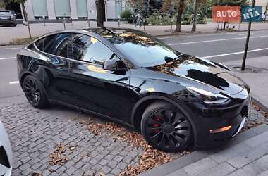 Внедорожник / Кроссовер Tesla Model Y 2021 в Киеве