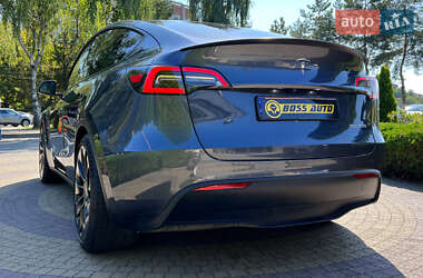 Позашляховик / Кросовер Tesla Model Y 2022 в 