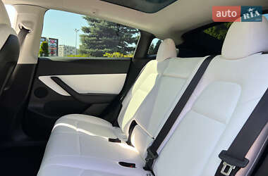 Позашляховик / Кросовер Tesla Model Y 2022 в 