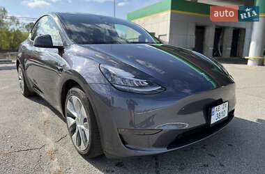 Внедорожник / Кроссовер Tesla Model Y 2023 в 