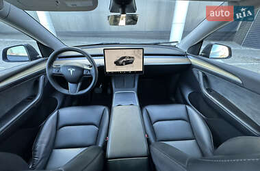 Позашляховик / Кросовер Tesla Model Y 2023 в 