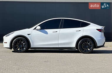 Внедорожник / Кроссовер Tesla Model Y 2023 в 