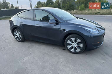 Позашляховик / Кросовер Tesla Model Y 2022 в  фото 22 Позашляховик / Кросовер Tesla Model Y 2022 в
