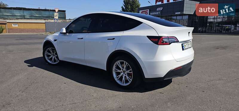 Позашляховик / Кросовер Tesla Model Y 2021 в Одесі