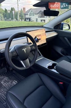 Позашляховик / Кросовер Tesla Model Y 2022 в 