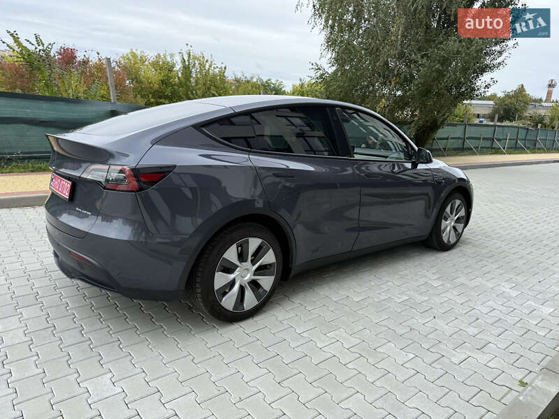 Внедорожник / Кроссовер Tesla Model Y 2023 в Буче