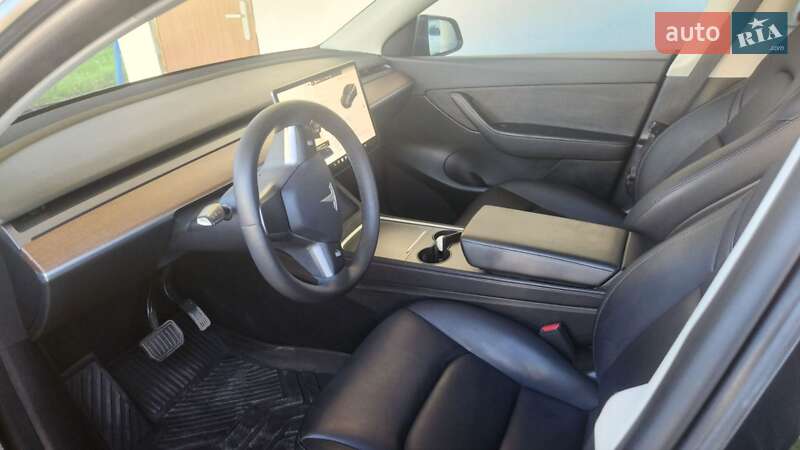 Внедорожник / Кроссовер Tesla Model Y 2022 в Бориславе