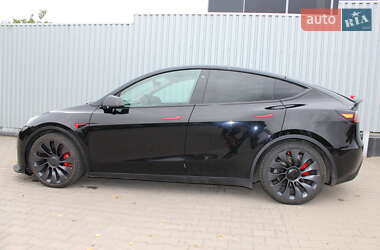 Внедорожник / Кроссовер Tesla Model Y 2023 в 