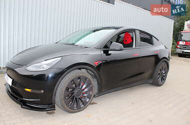 Внедорожник / Кроссовер Tesla Model Y 2023 в 