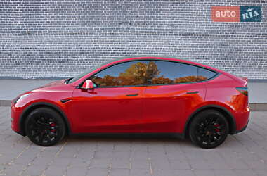 Позашляховик / Кросовер Tesla Model Y 2023 в 