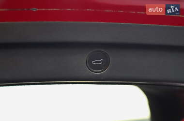 Позашляховик / Кросовер Tesla Model Y 2023 в 