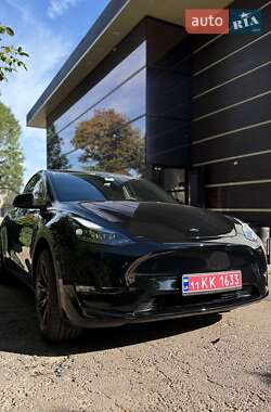 Внедорожник / Кроссовер Tesla Model Y 2024 в Харькове