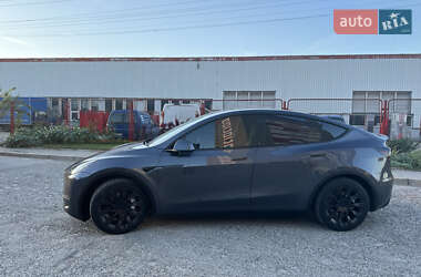 Внедорожник / Кроссовер Tesla Model Y 2023 в 
