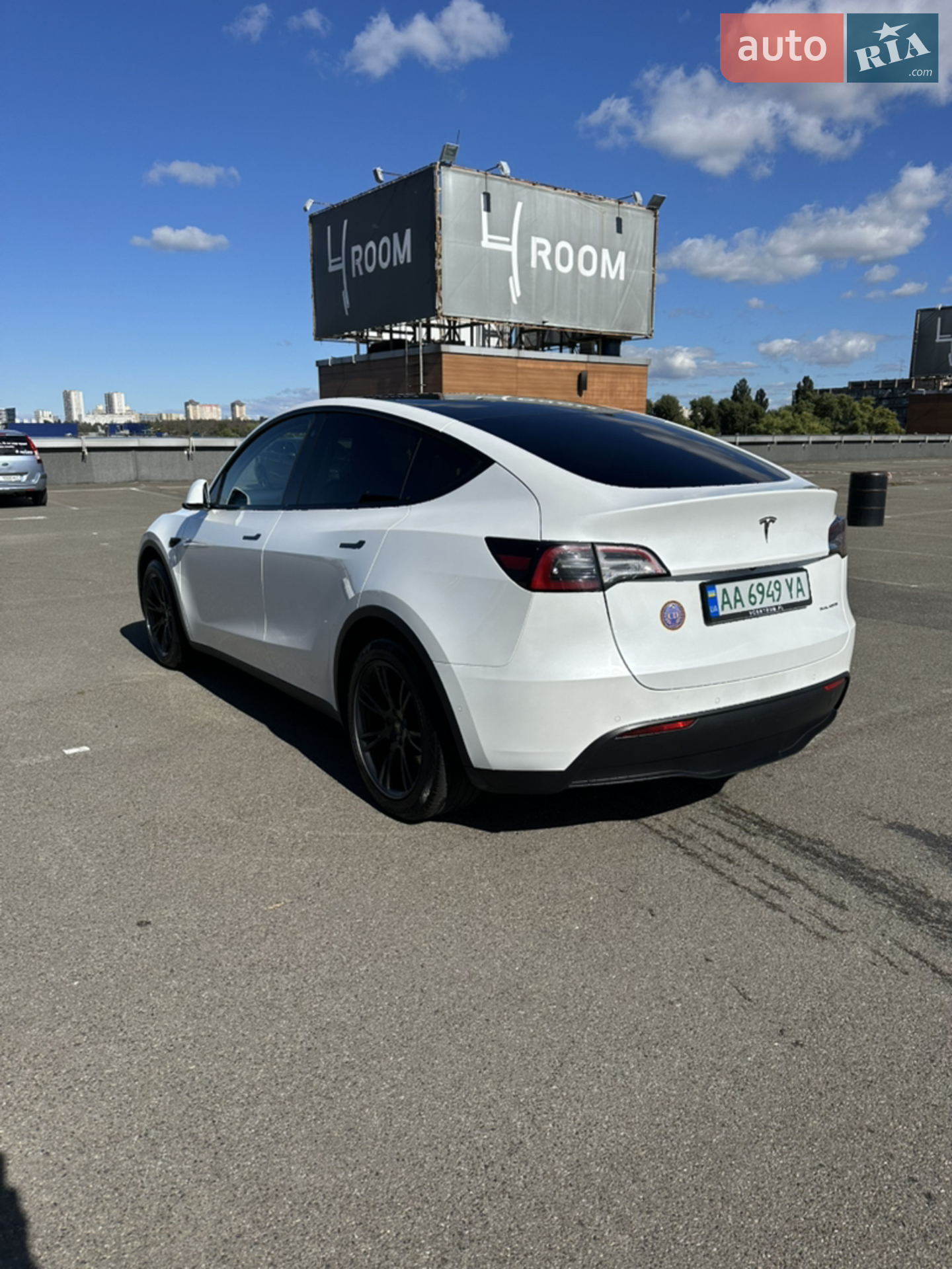 2021 Tesla Model Y - мініатюра 6