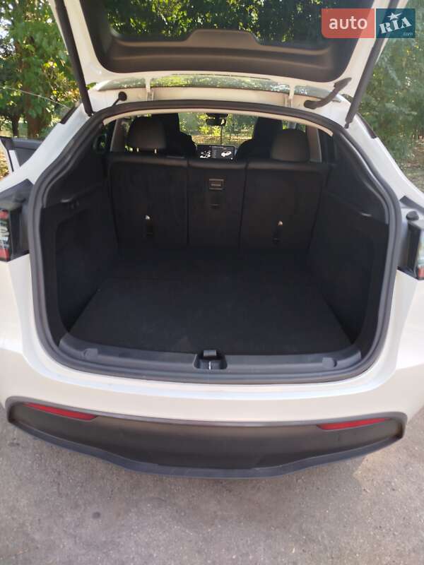 Внедорожник / Кроссовер Tesla Model Y 2024 в Запорожье фото 15 Внедорожник / Кроссовер Tesla Model Y 2024 в Запорожье