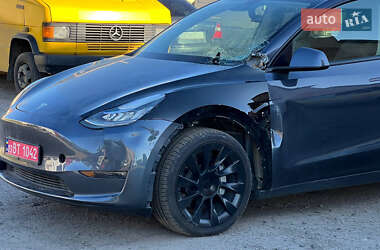 Позашляховик / Кросовер Tesla Model Y 2021 в 