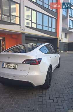 Позашляховик / Кросовер Tesla Model Y 2020 в 