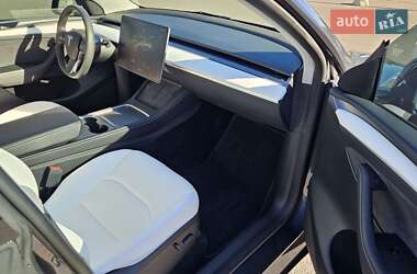 Внедорожник / Кроссовер Tesla Model Y 2023 в 