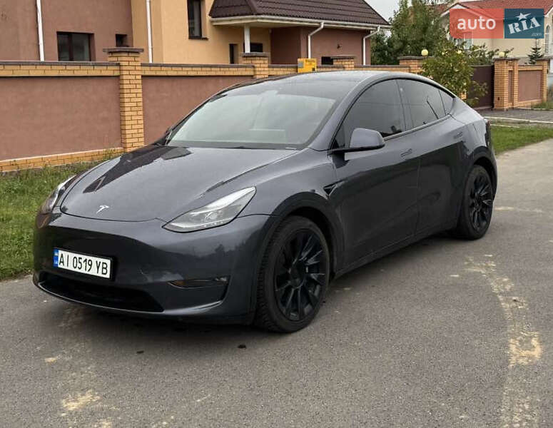 Позашляховик / Кросовер Tesla Model Y 2023 в Києві