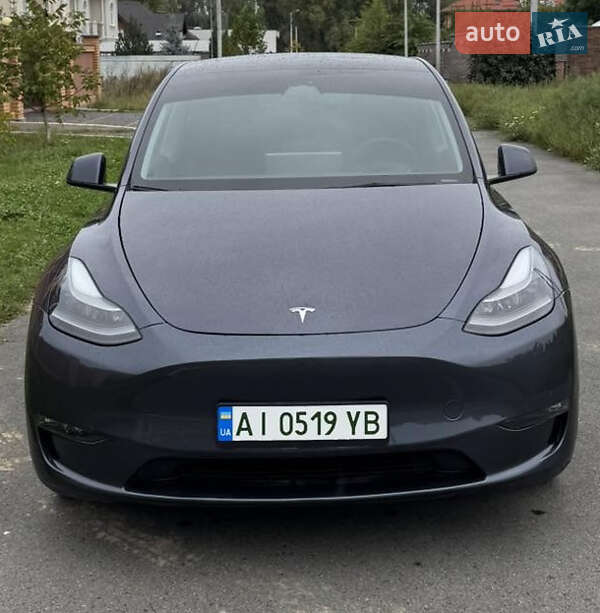 Позашляховик / Кросовер Tesla Model Y 2023 в Києві