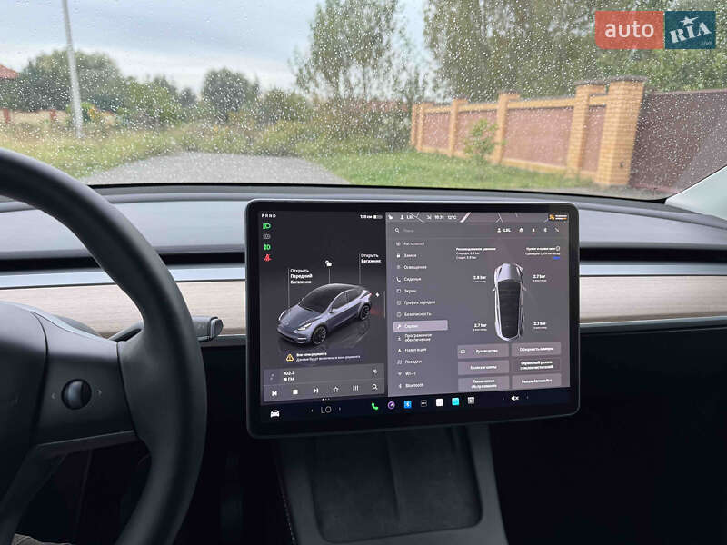 Позашляховик / Кросовер Tesla Model Y 2023 в Києві