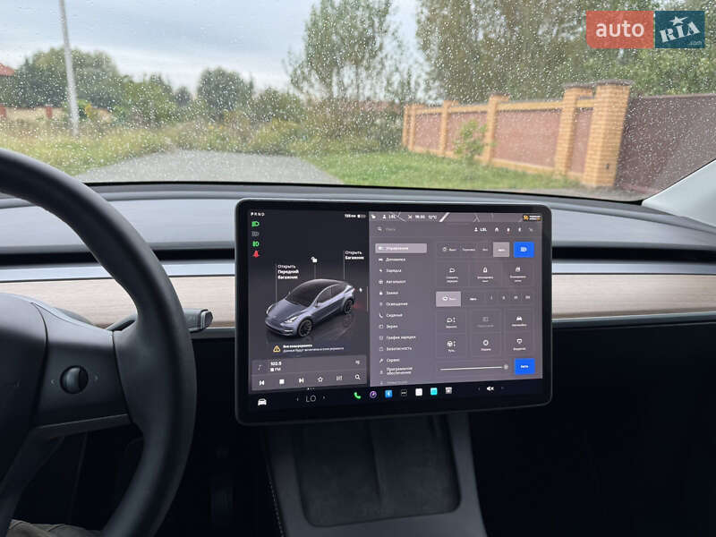 Позашляховик / Кросовер Tesla Model Y 2023 в Києві