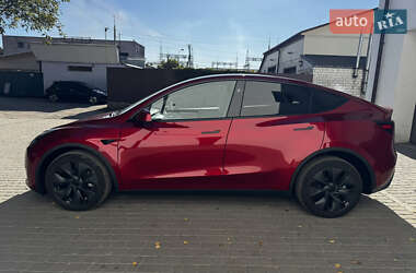 Внедорожник / Кроссовер Tesla Model Y 2024 в 