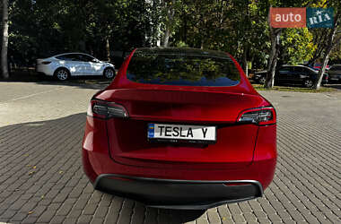 Внедорожник / Кроссовер Tesla Model Y 2024 в 