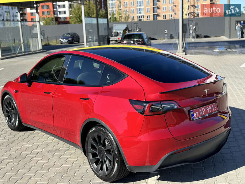 Позашляховик / Кросовер Tesla Model Y 2020 в Луцьку