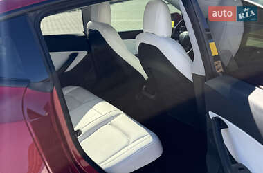 Позашляховик / Кросовер Tesla Model Y 2020 в 