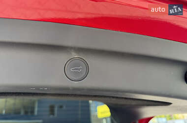 Позашляховик / Кросовер Tesla Model Y 2020 в 