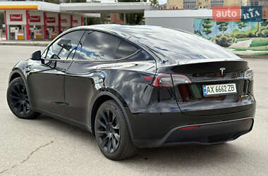 Внедорожник / Кроссовер Tesla Model Y 2021 в 